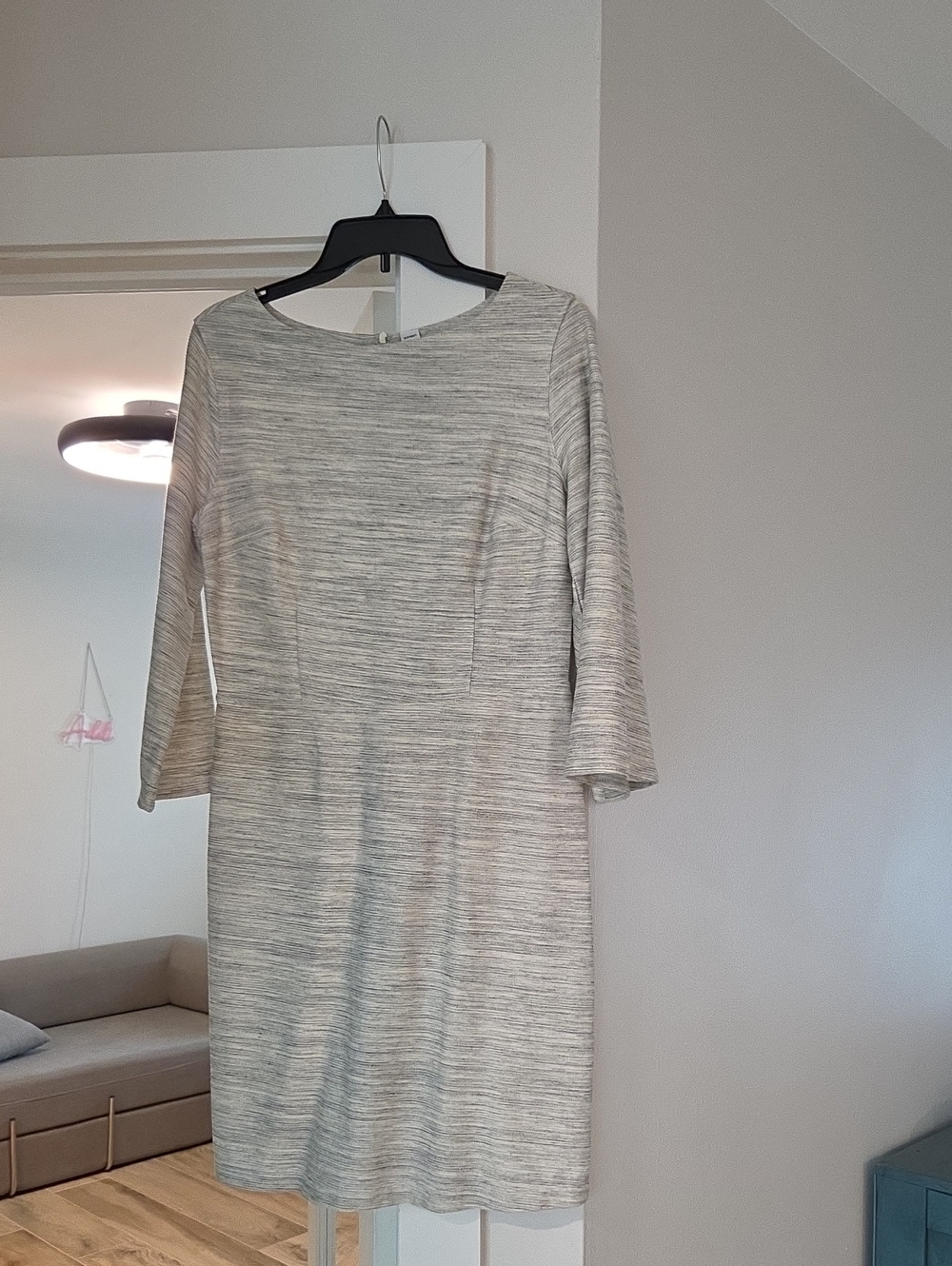 Old Navy Light Gray/White 3/4 Sleeve Dress